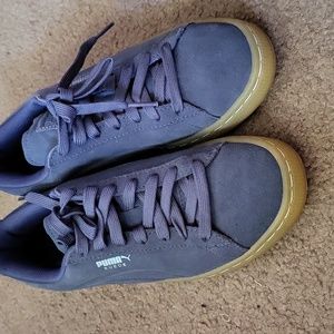 Puma, size 5.5C, blue Suede